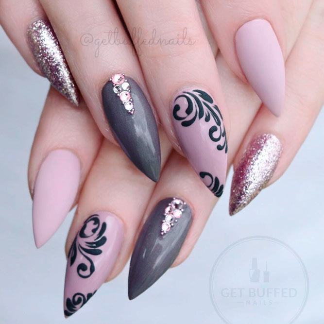 Pink Mauve And Dusty Purple Nails With Elegant Pattern #stilettonails #mattenails #rhinestonesnails