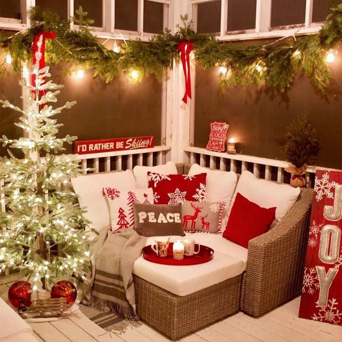 Porch Sitting Place Decorations #frontporch #christmastree