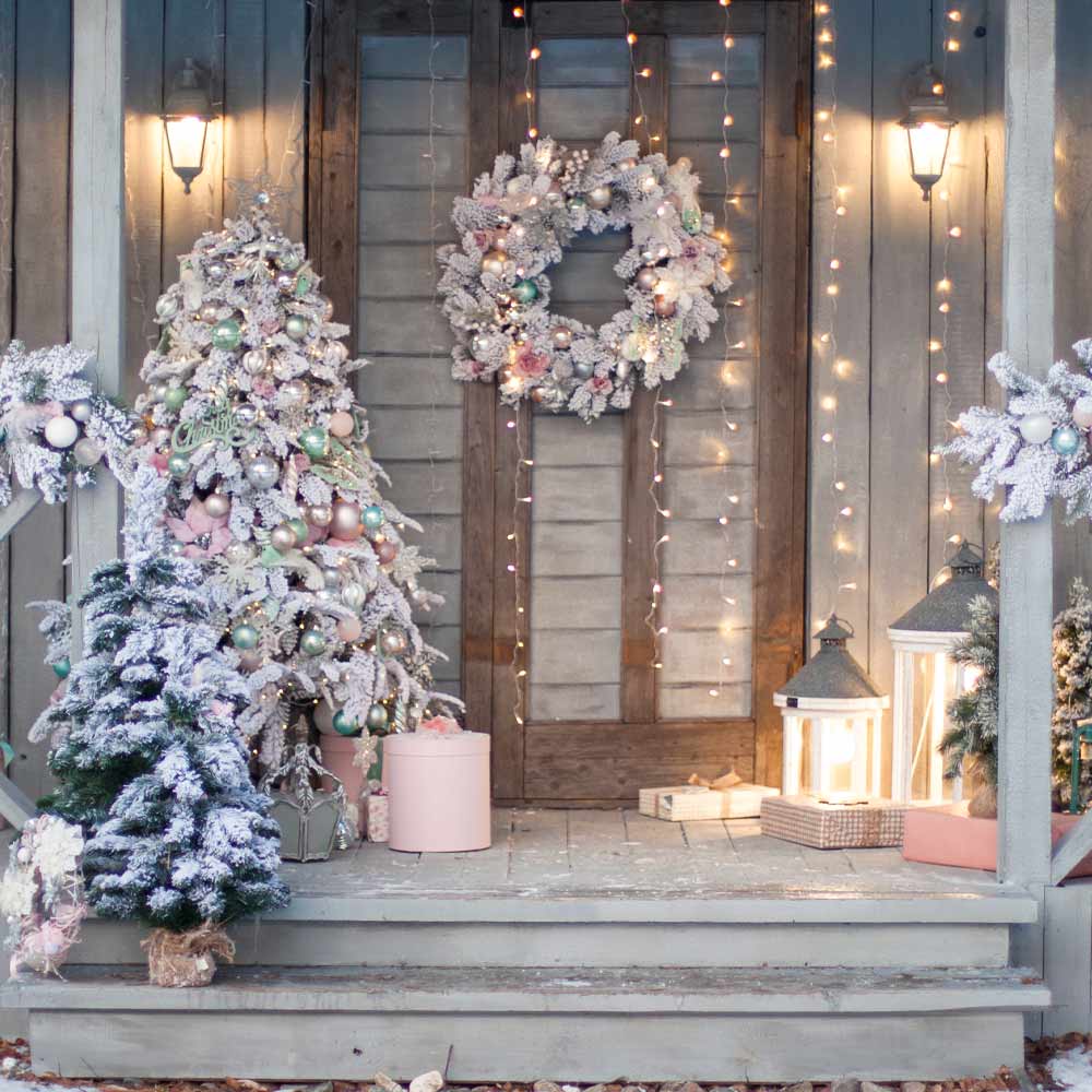 Beautiful Christmas Front Porch Decor