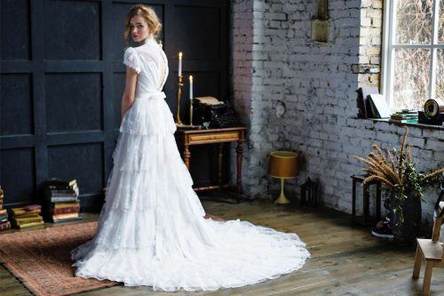 32 Fabulous And Unique Vintage Wedding Dresses To Fit Any Taste