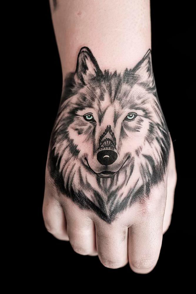 Wolf Tattoo Design For Fist #fisttattoo