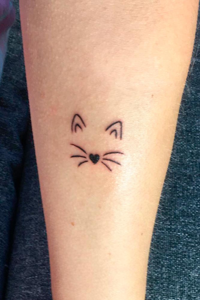 Minimalist Cat Tattoo #minimalisttattoo