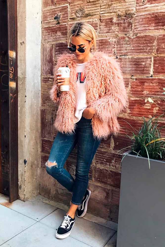 Faux Fur And The Best Ways To Introduce It Into Your Everyday Style