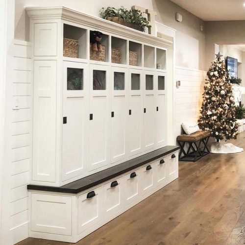 White Classic Mudroom Lockers Designs #whitecolor #lockers