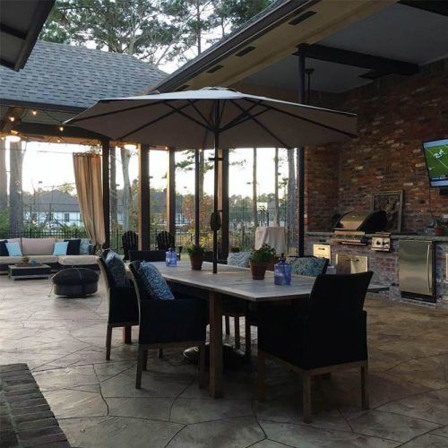 Outdoor Kitchen With Living Space #livingspace #settingplace