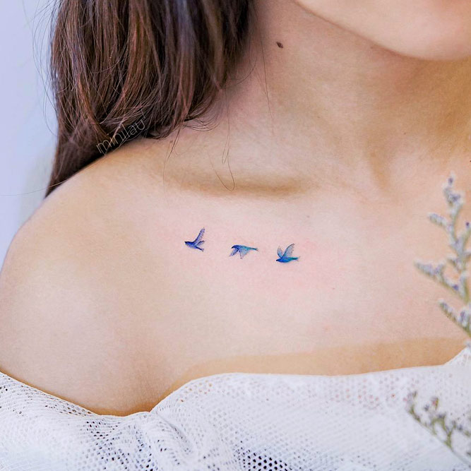 Avoid taking up a large space for a small tattoo #tinytattoo #birdtattoo