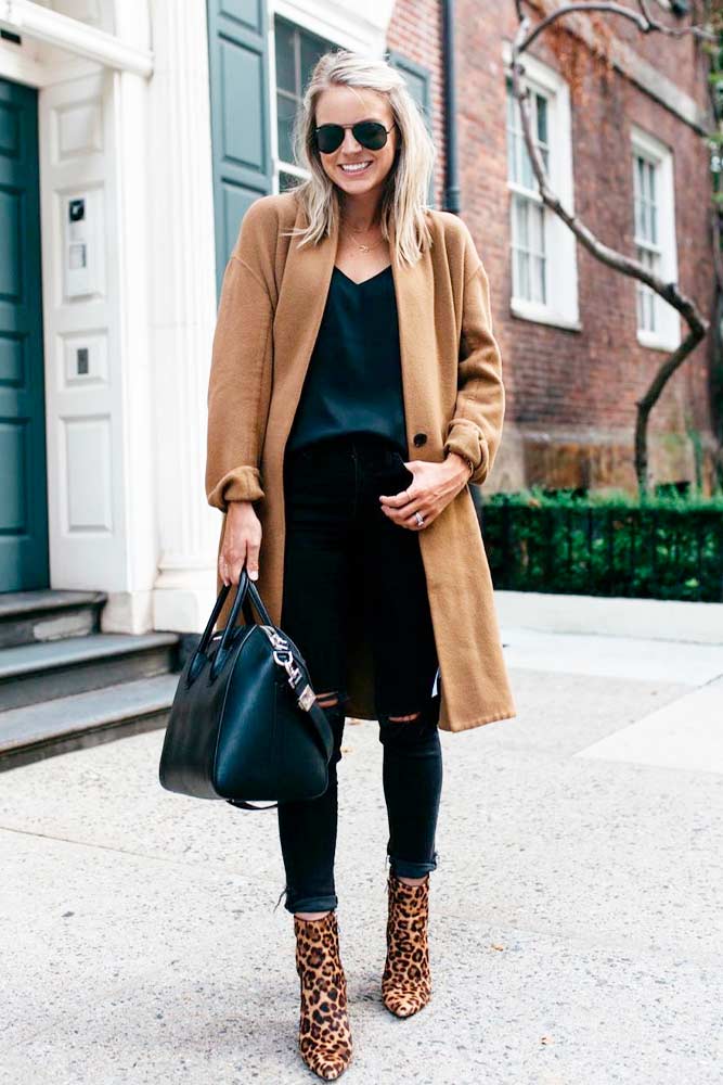 Casual Outfit With Oversize Coat