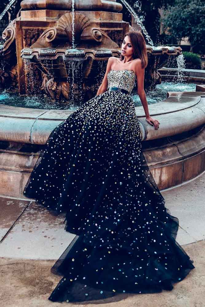 27 Fantastic Black Wedding Dresses To Fall In Love With