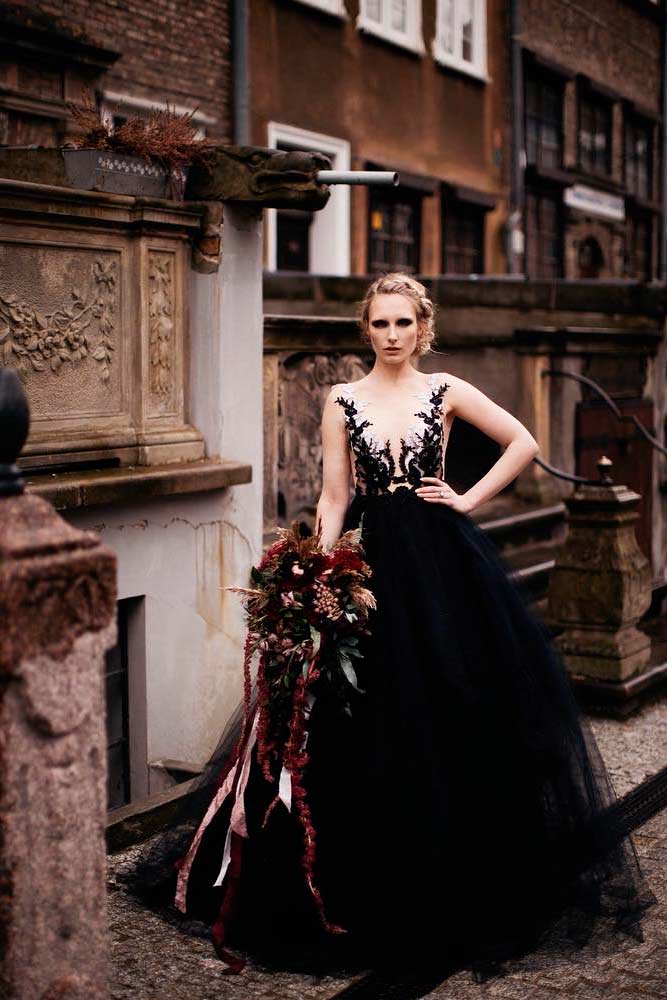 Wedding Dress With Black And White Lace Top #lacedress #weddinggown