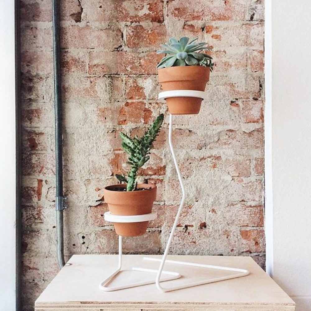 Minimalistic White Plant Stand #minimaliststand