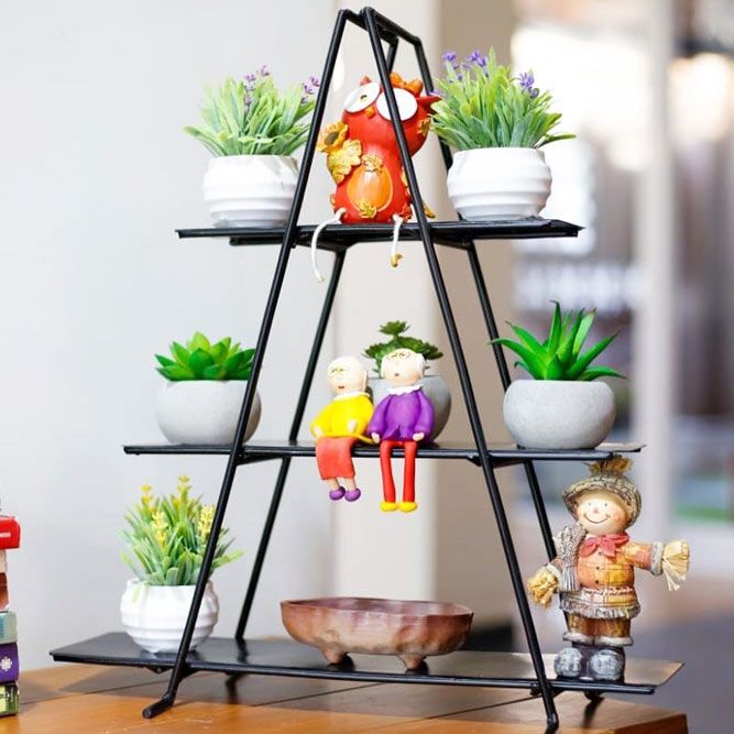 Triangular Metal Plant Stand #metalplantstand #shelves