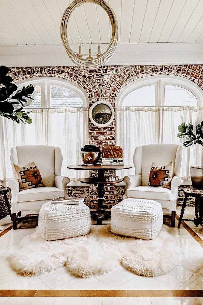 Cozy Sunroom Design With Fur Rug and Ornament Pillows #ornamentpillows #fur