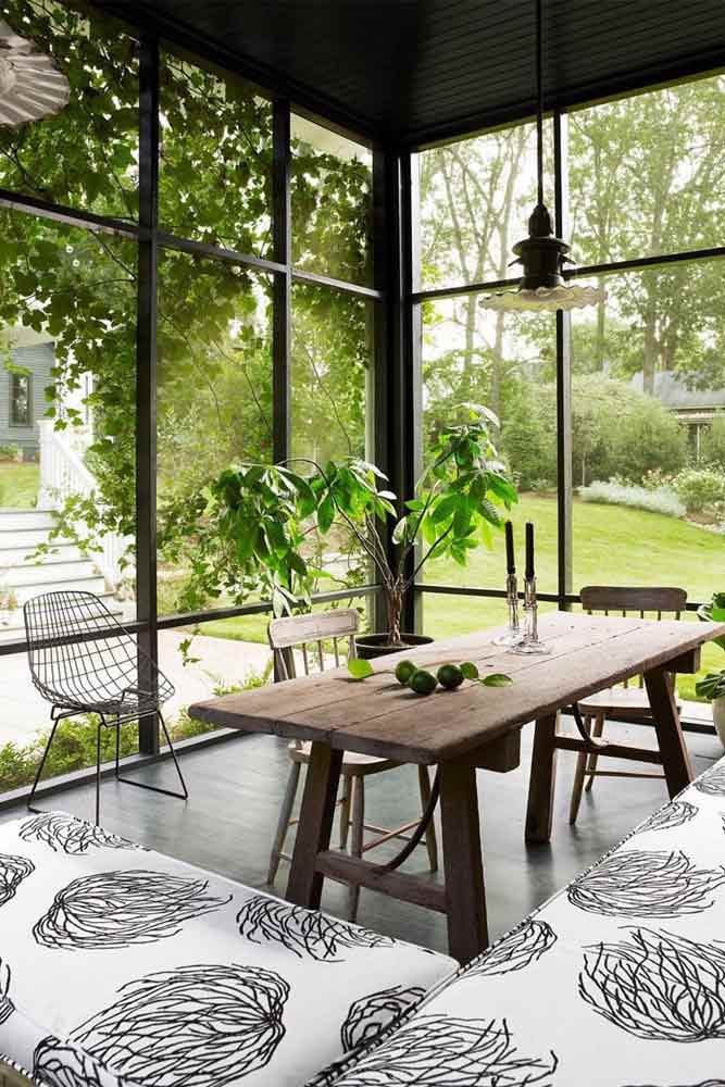 Functional Sunroom With Rest Space #restspace #dinnerspace