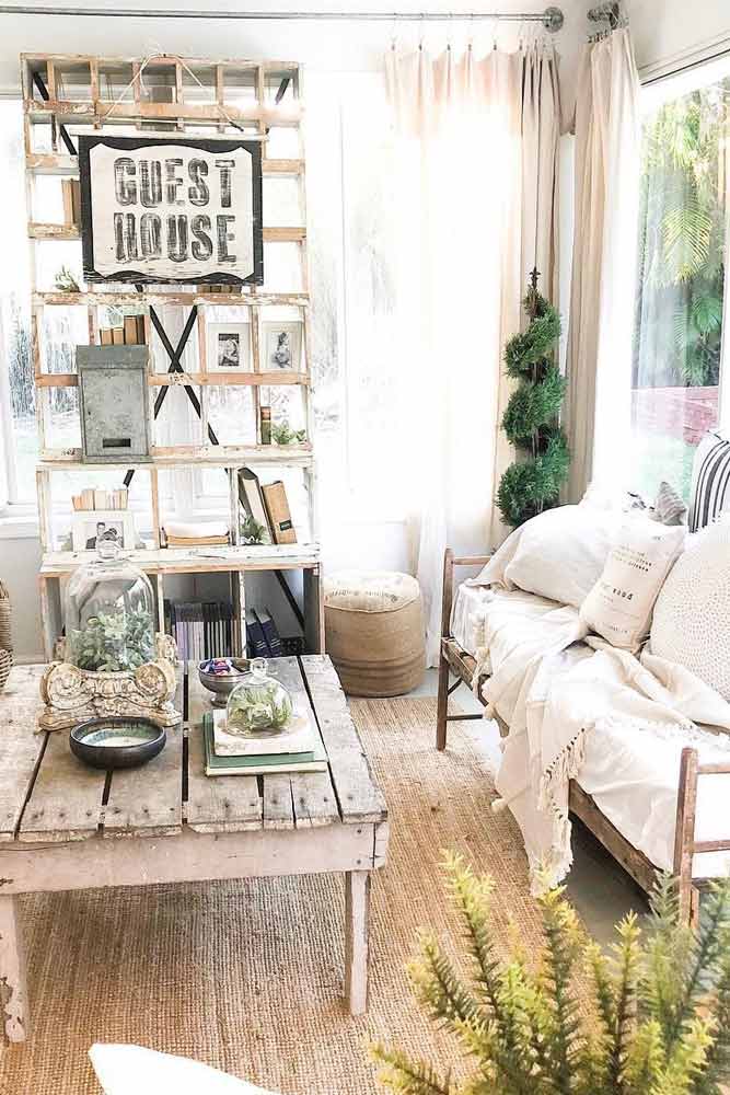 Vintage Rustic Traditional Sunroom #vintagestyle #rusticfurniture