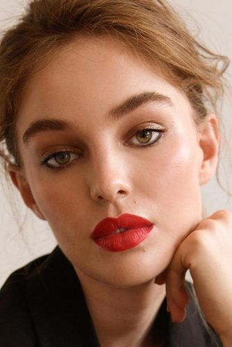 Yoga Skin Makeup With Bright Lips #redlips