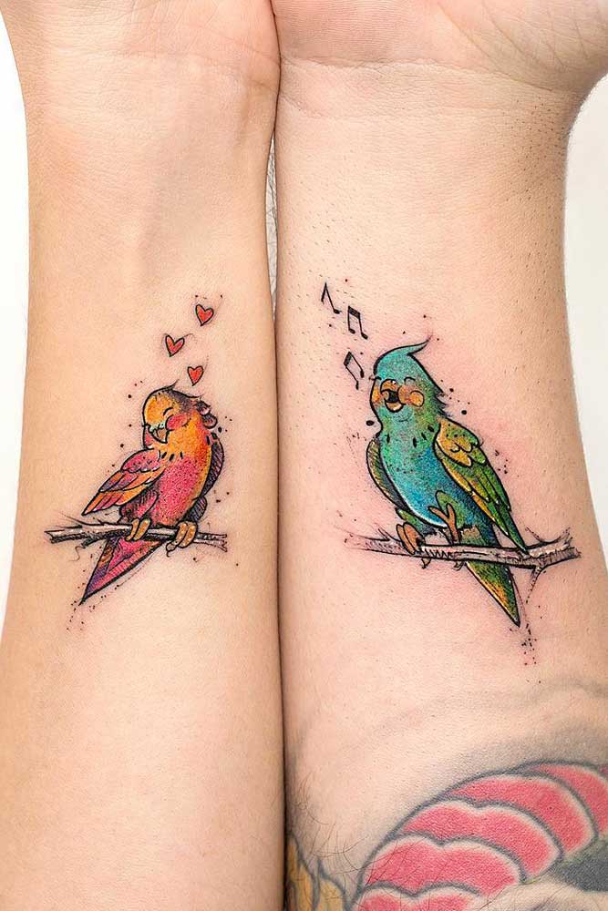 Tatuagem de casal de pássaros fofos #birdstattoo