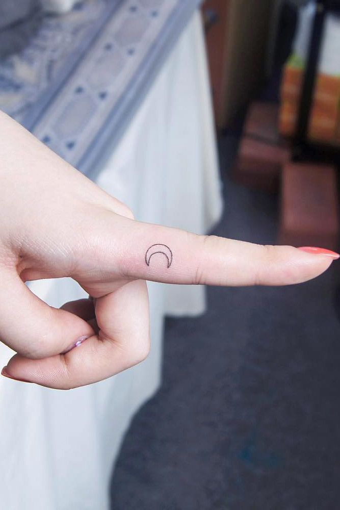 30 Finger Tattoos You Would Love To Flaunt