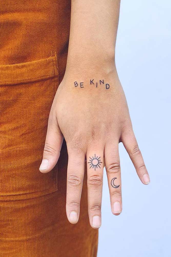 40 Fun Finger Tattoos