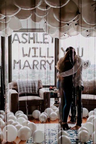 Cozy Marriage Proposal At Home #romanticproposal #marriageproposalideas #love