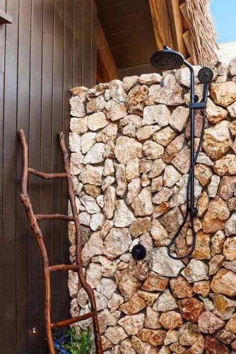 Natural Stones Outdoor Shower Design With Double Heads #stones #rustic