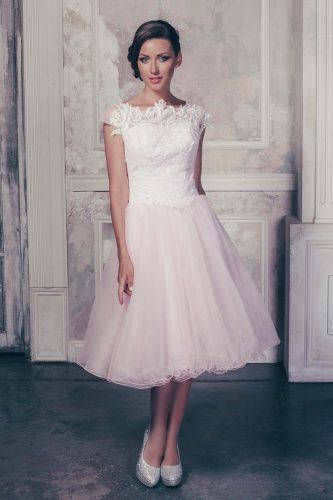 Exquisite Short Wedding Dresses For The Big Day