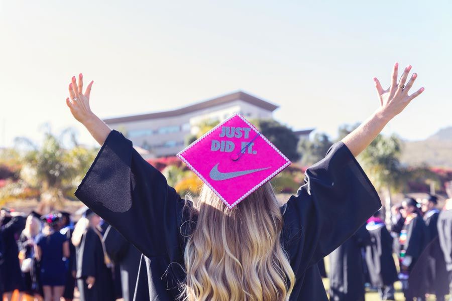 Creative Ideas To Make Your Graduation Cap Stand Out