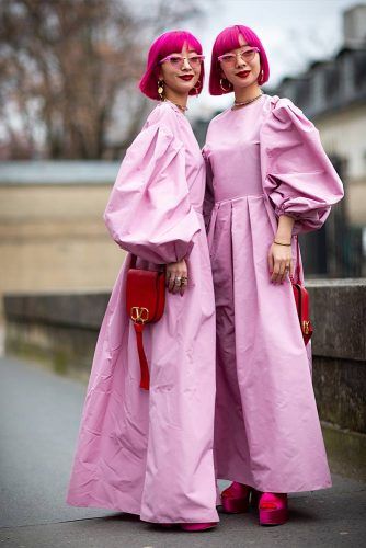 Aya And Ami Suzuki At Paris Fashion Week #sisterssuzuki #ayaamisuzuki