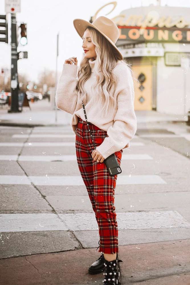 Red Plaid Pants With Beige Oversize Sweater #redpants #oversizesweater