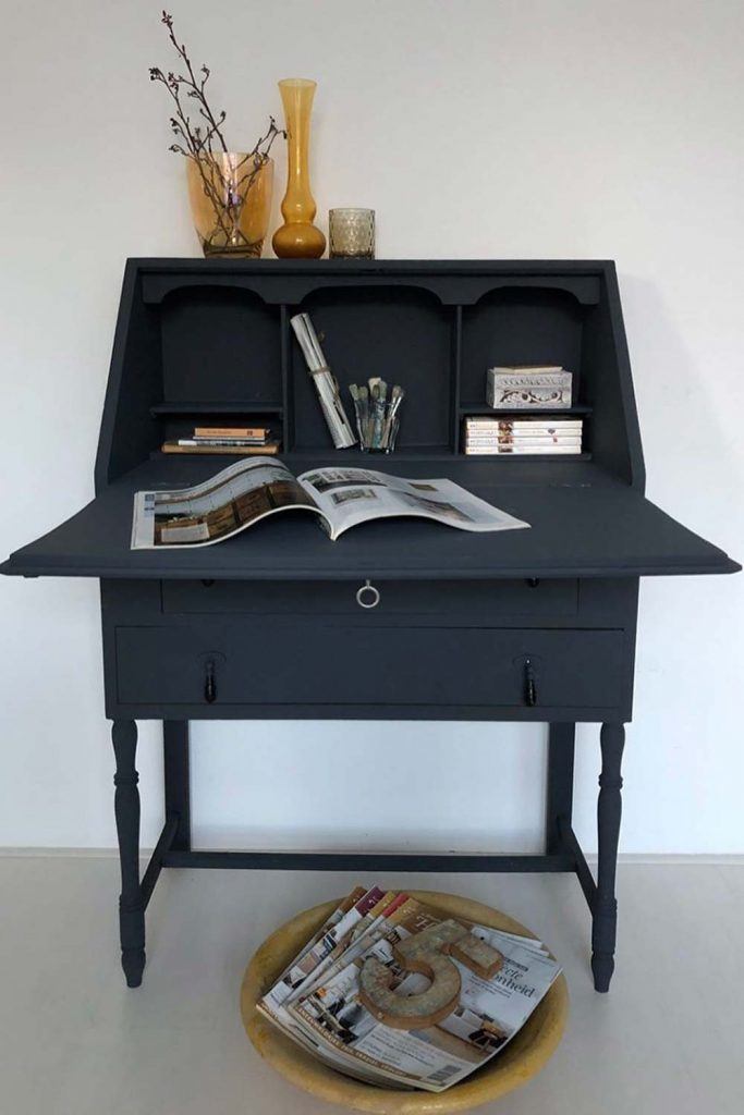 Black Classy Secretary Desk #blacksecretarydesk