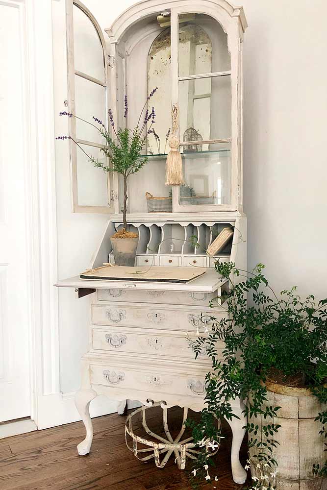 Rustic White Secretary Desk With Hutch #farmhouse #vintagesecretarydesk