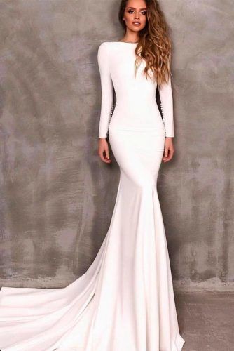 Simple Wedding Dress With Long Sleeves #weddingdresses #elegantweddingdress