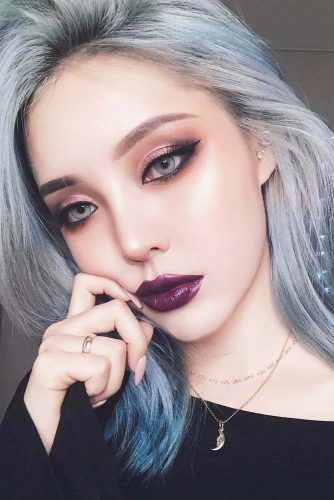 Smokey Eyes Makeup With Purple Lips #smokeymakeup