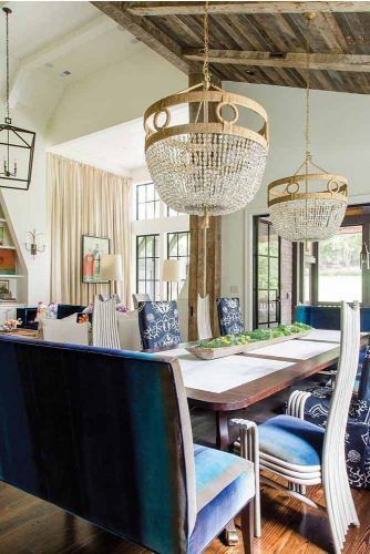 Living Space With Combined Vaulted Ceilings #frenchstyle #dinnerspace