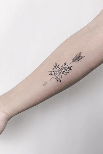 Arrow Tattoo Design With Flowers #flowertattoo #armtattoo