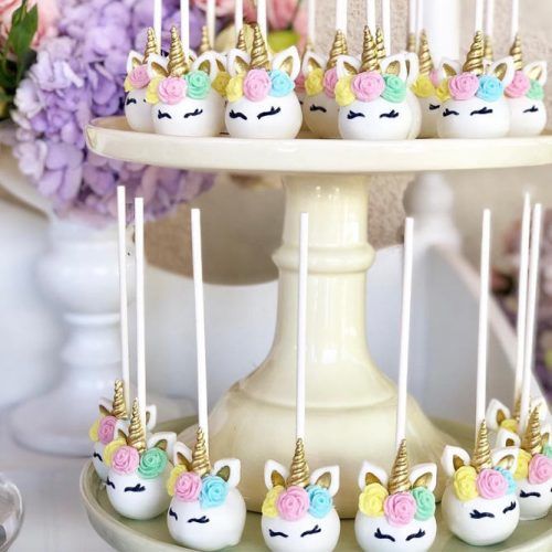 Unicorn Cake Pops Idea #unicorncakepops