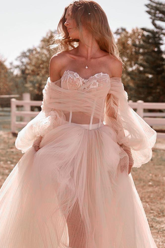 Unique Off-the-Shoulder Bridal Gown #uniqueweddingdress #weddingdress