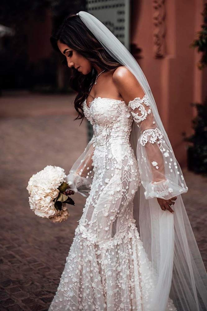 Wedding Dress With Volume Embroidery #embroedereddress #weddingdress