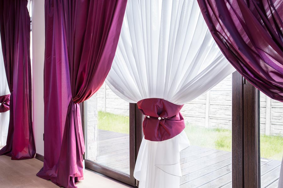 Fabulous And Stylish Curtains To Hang In Every Room
