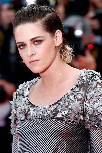 Sleek Shoulder Length Pompadour #kristenstewart #sleekhairstyles