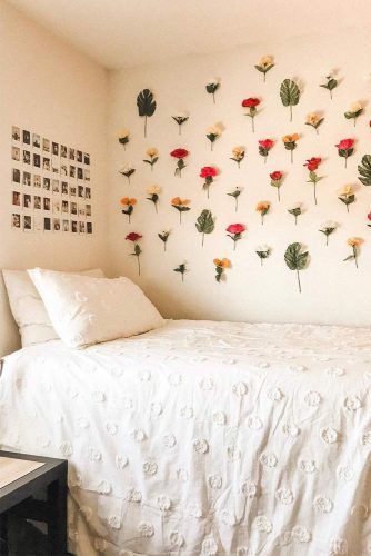 Flower Wall Decor Idea #flowerdecor #photodecor