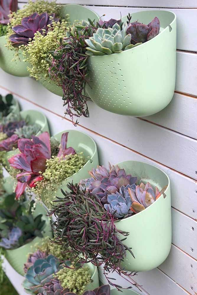 Plastic Outdoor Plant Pots Design #plasticpots #verticalpots