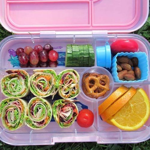 Lunch Box With Rainbow Salad Wraps #orange #grapes