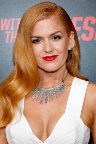 Isla Fisher’s Long Hair With Light Copper Shade #islafisher