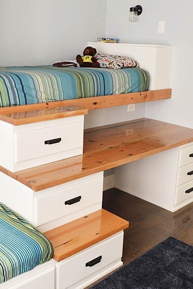 A Bed With Storage Steps And A Reclaimed Wood Desk Top #bed #nook