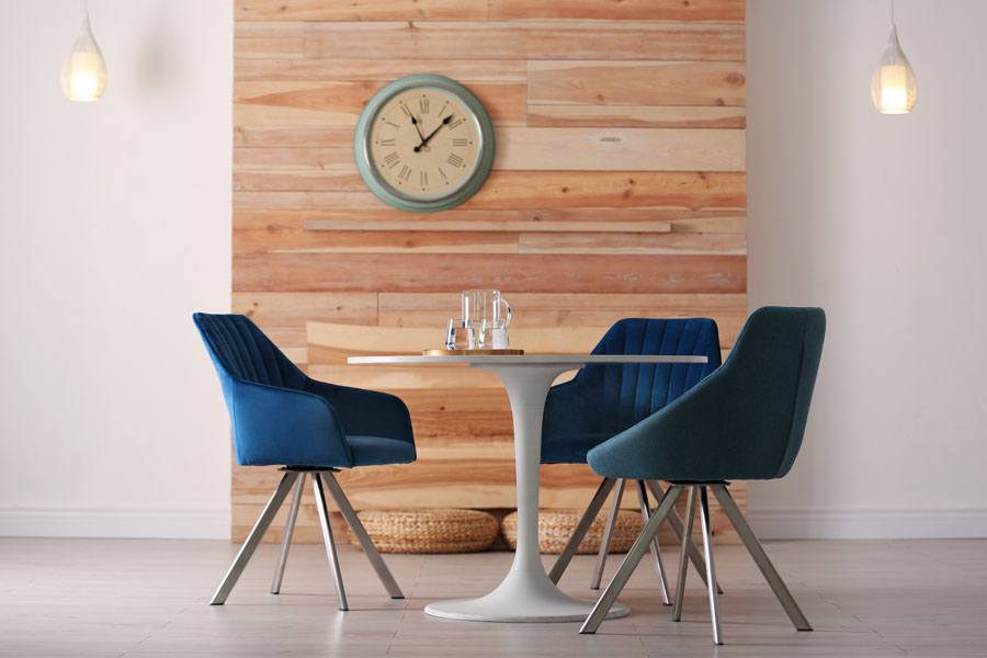 Add Tremendous Charm To Your Interior With A Proper Round Dining Table