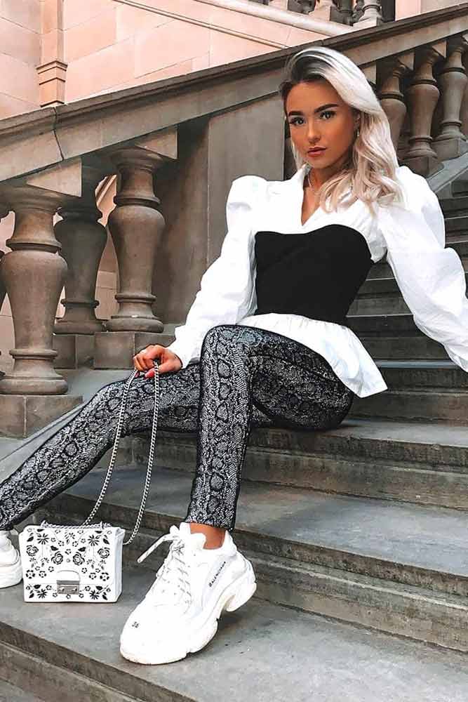 Leggings With White Blouse #blouse