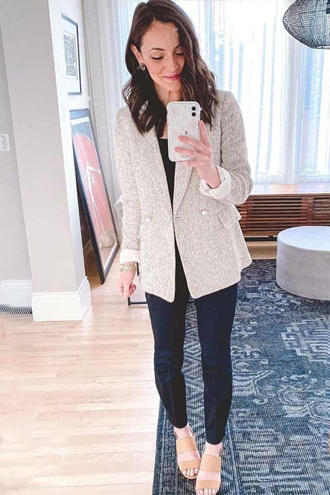 Beige Blazer With Black Jeans Outfit #darkbluejeans