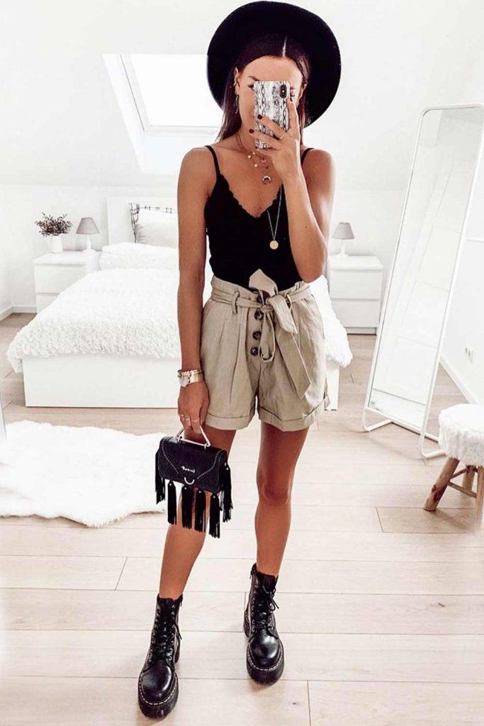 Beige Shorts With Black Top #hat #combatboots