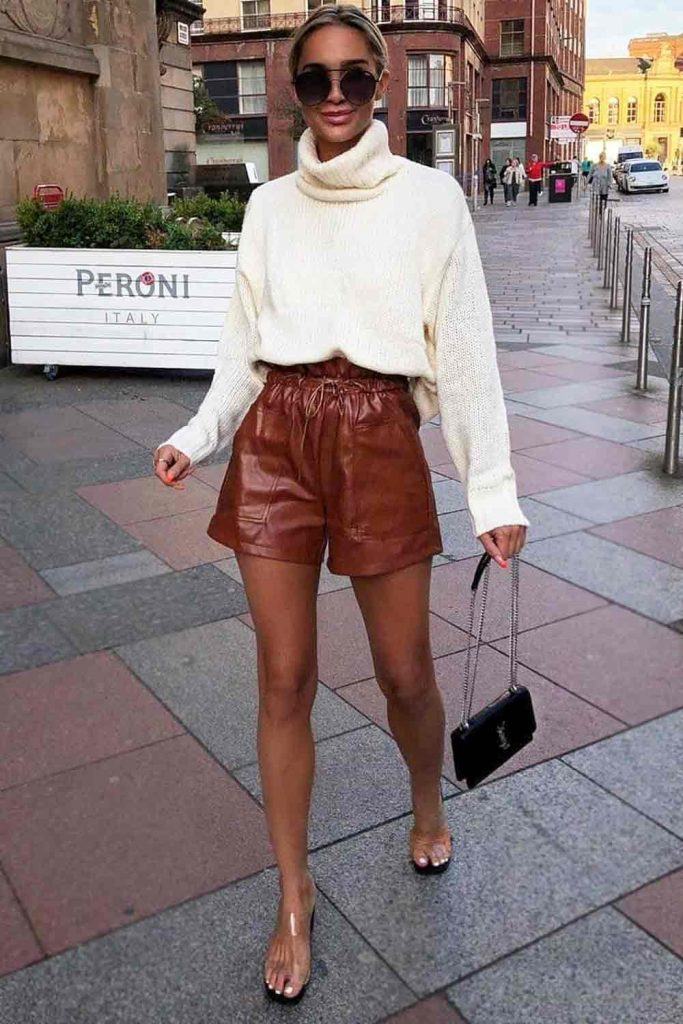 brown shorts outfit ideas