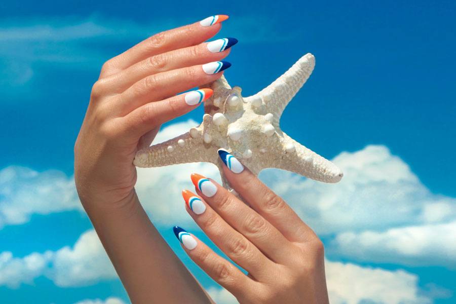 Swimming Pool Summer Nail Art Ideas That Will Cheer You Up